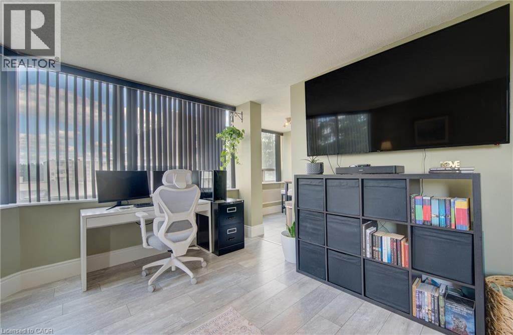 Apartment for sale at 3227 KING Street E Unit# 409, Chicopee, Kitchener, Ontario, photo 5
