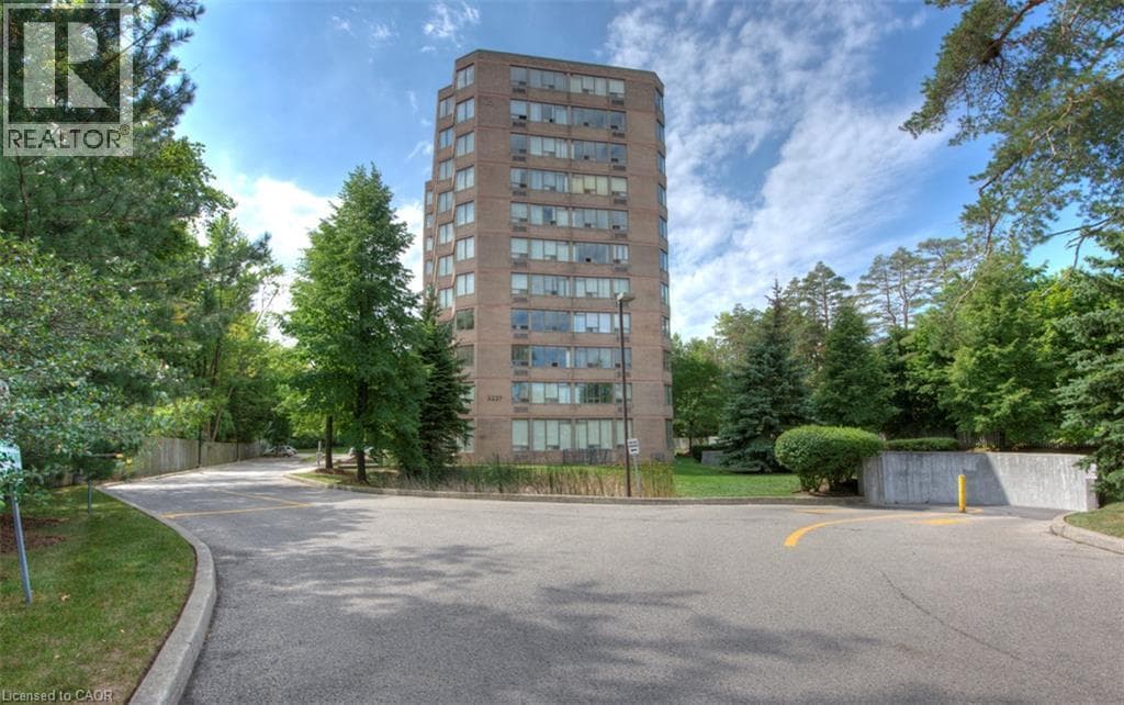 Apartment for sale at 3227 KING Street E Unit# 409, Chicopee, Kitchener, Ontario, photo 32