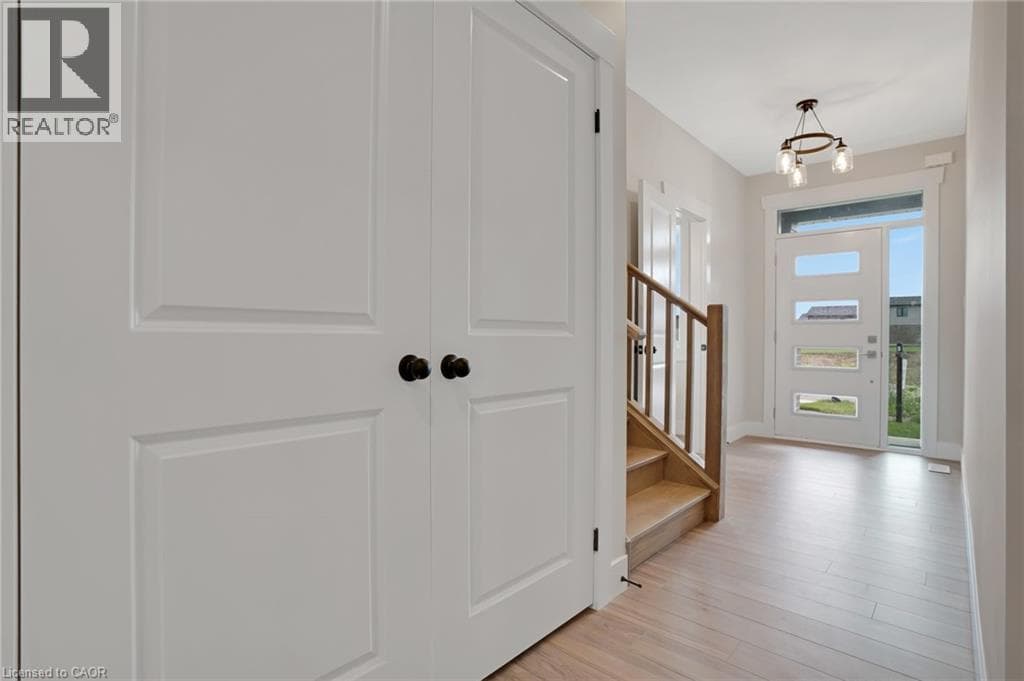 Detached for sale at 24 MOON Crescent, Westview, Cambridge, Ontario, photo 6