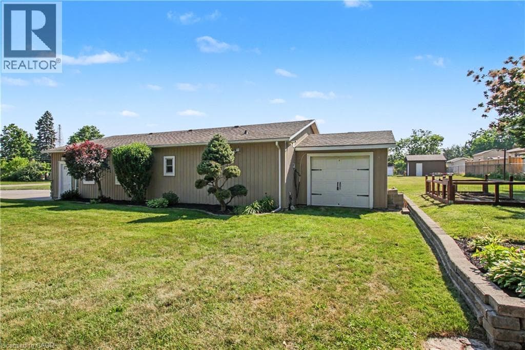 Detached for sale at 17 ATHLONE Road, Elgin Park, Cambridge, Ontario, photo 7