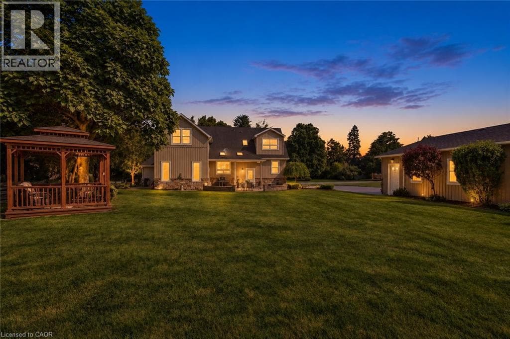 Detached for sale at 17 ATHLONE Road, Elgin Park, Cambridge, Ontario, photo 2