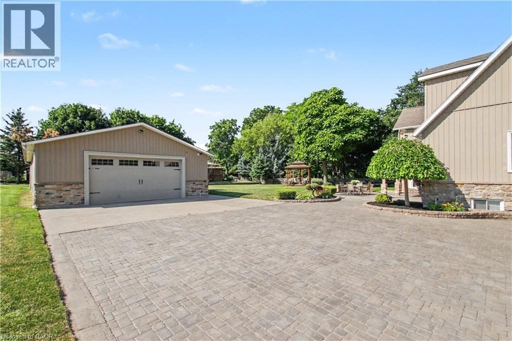 Detached for sale at 17 ATHLONE Road, Elgin Park, Cambridge, Ontario, photo 9