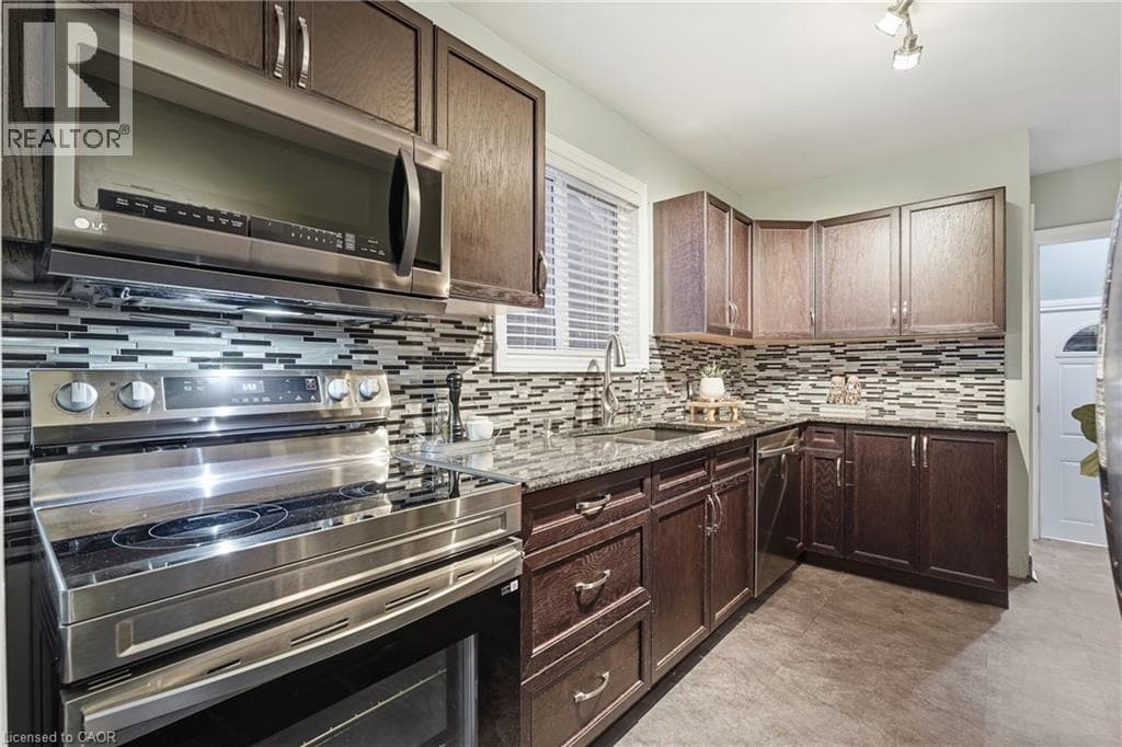 Detached for sale at 106 CEDAR Street S, Cedar Hill, Kitchener, Ontario, photo 14