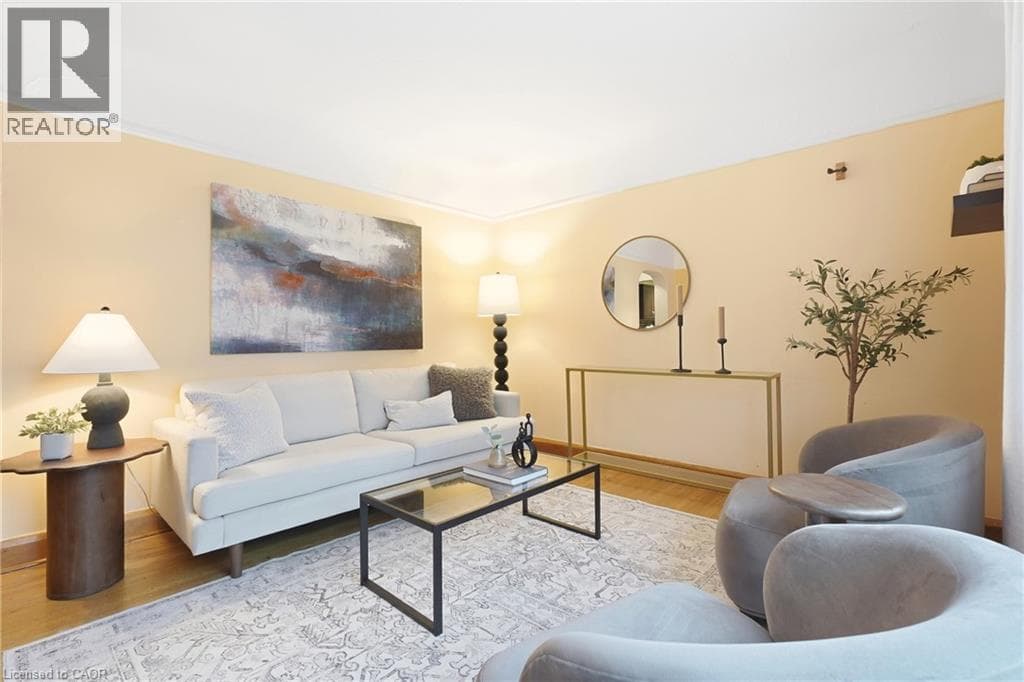 Detached for sale at 106 CEDAR Street S, Cedar Hill, Kitchener, Ontario, photo 3