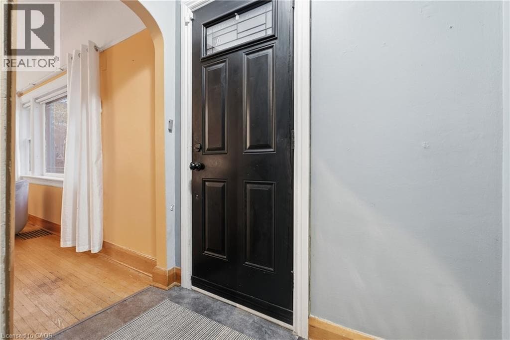 Detached for sale at 106 CEDAR Street S, Cedar Hill, Kitchener, Ontario, photo 9