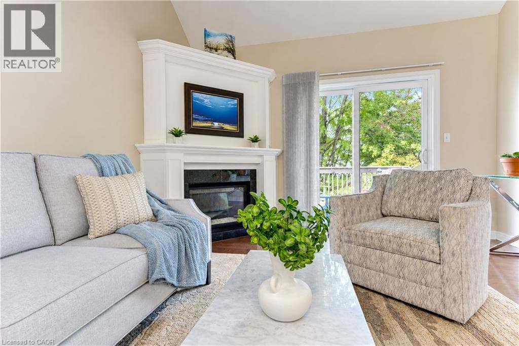 Townhouse for sale at 222 CHESTNUT HILL Crescent, Doon South, Kitchener, Ontario, photo 18
