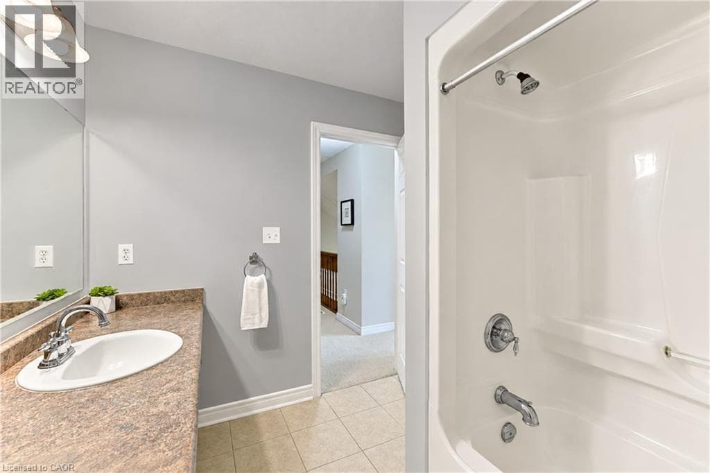Townhouse for sale at 222 CHESTNUT HILL Crescent, Doon South, Kitchener, Ontario, photo 29