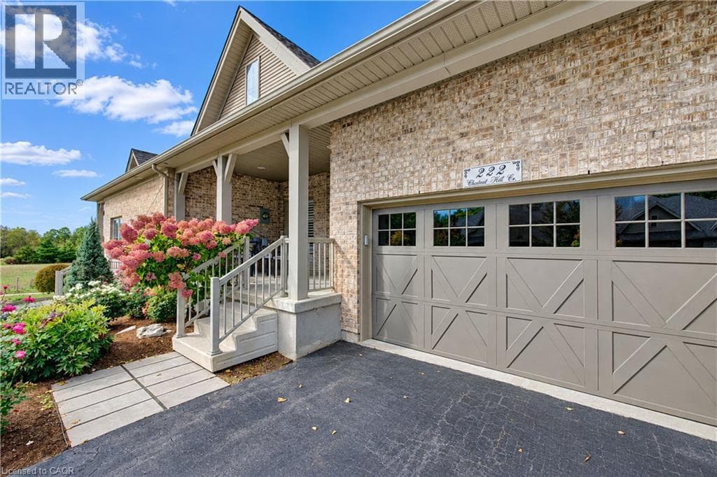 Townhouse for sale at 222 CHESTNUT HILL Crescent, Doon South, Kitchener, Ontario, photo 3