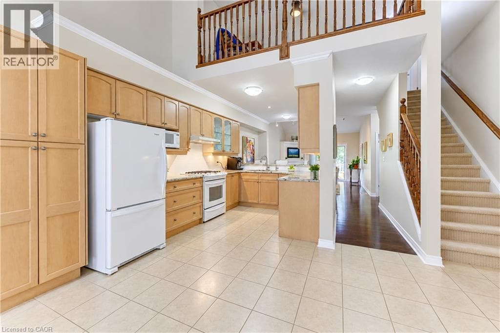 Townhouse for sale at 222 CHESTNUT HILL Crescent, Doon South, Kitchener, Ontario, photo 11