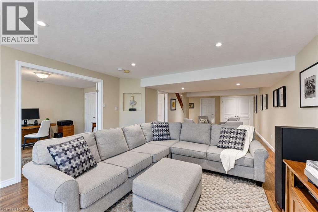 Townhouse for sale at 222 CHESTNUT HILL Crescent, Doon South, Kitchener, Ontario, photo 32