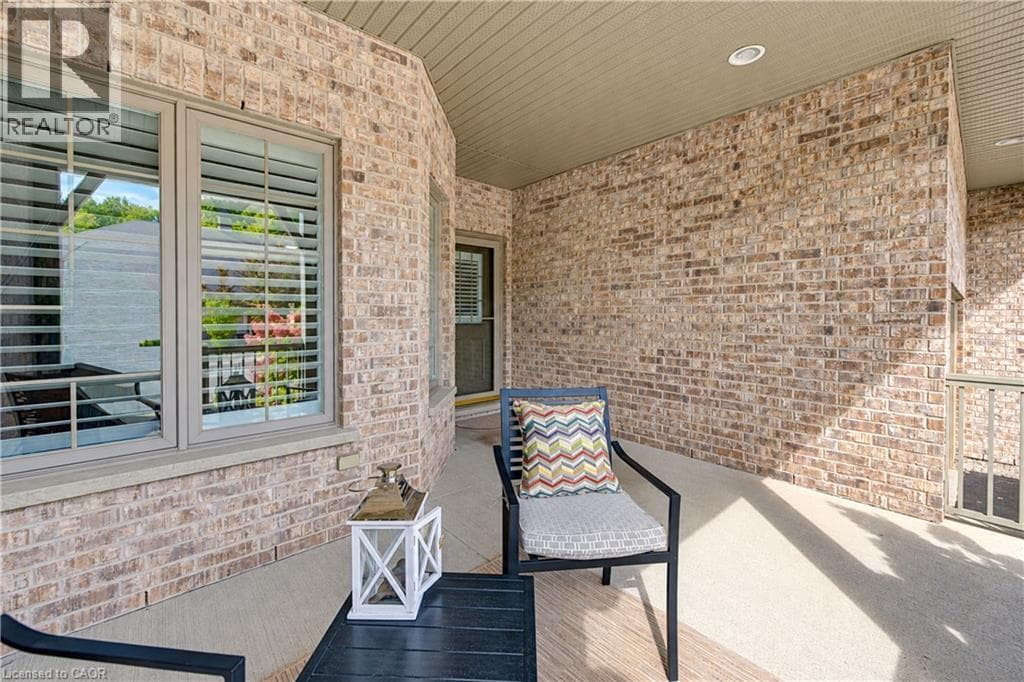 Townhouse for sale at 222 CHESTNUT HILL Crescent, Doon South, Kitchener, Ontario, photo 6