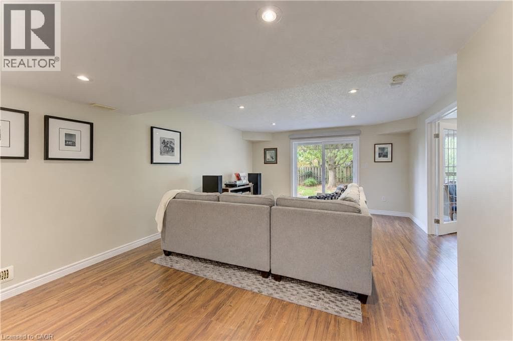 Townhouse for sale at 222 CHESTNUT HILL Crescent, Doon South, Kitchener, Ontario, photo 37