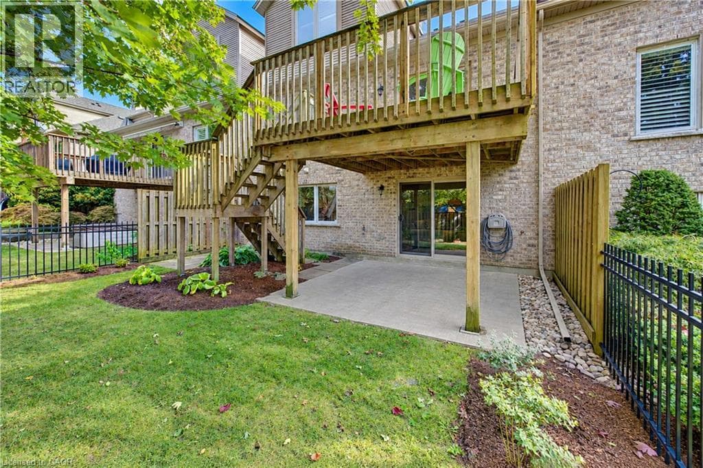 Townhouse for sale at 222 CHESTNUT HILL Crescent, Doon South, Kitchener, Ontario, photo 43