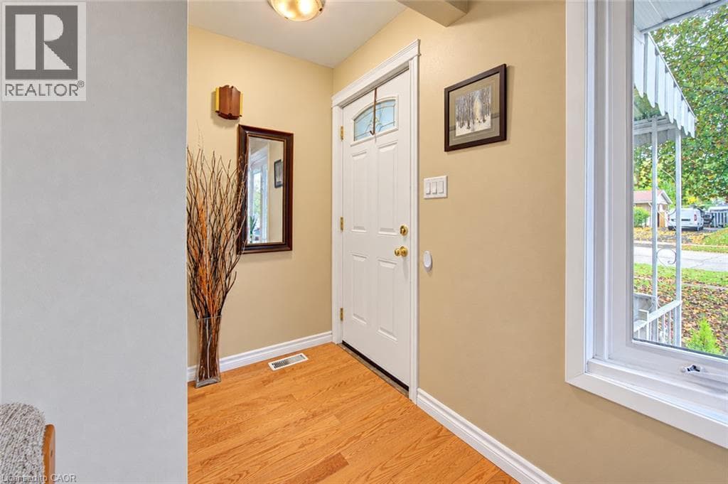 Detached for sale at 104 WEICHEL Street, Victoria Hills, Kitchener, Ontario, photo 6