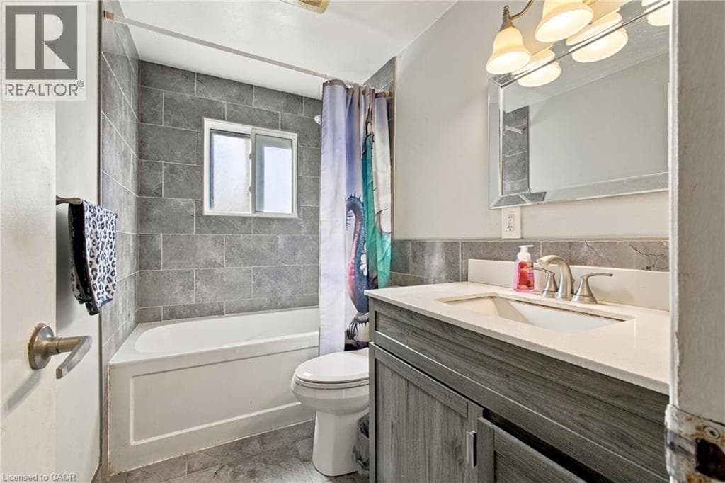 Detached for sale at 135 CEDARHILL Crescent, Country Hills, Kitchener, Ontario, photo 21