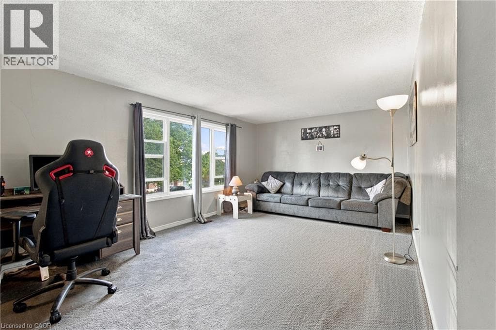 Detached for sale at 135 CEDARHILL Crescent, Country Hills, Kitchener, Ontario, photo 9