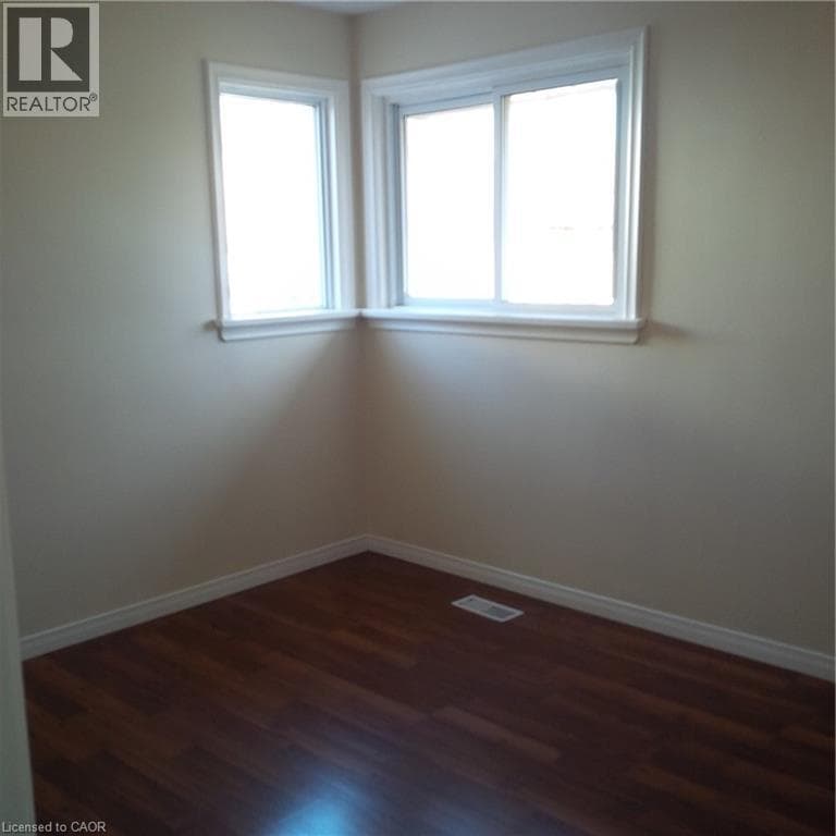 Detached for sale at 245 EIGHTH Avenue, Vanier, Kitchener, Ontario, photo 11