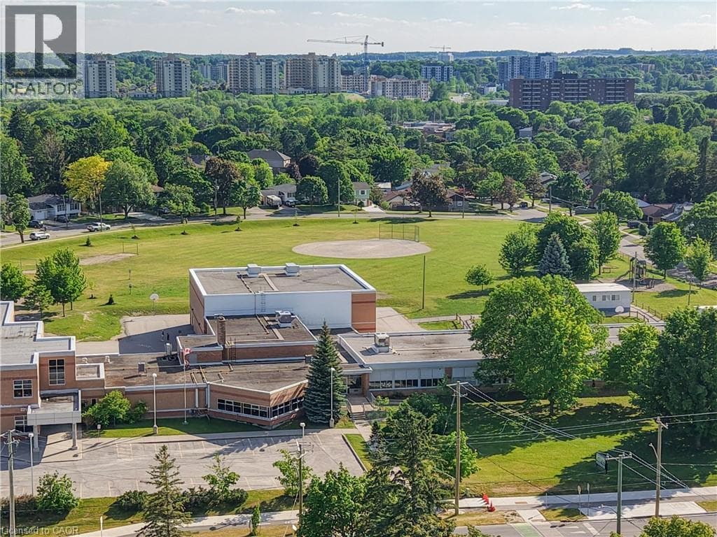 Detached for sale at 245 EIGHTH Avenue, Vanier, Kitchener, Ontario, photo 40