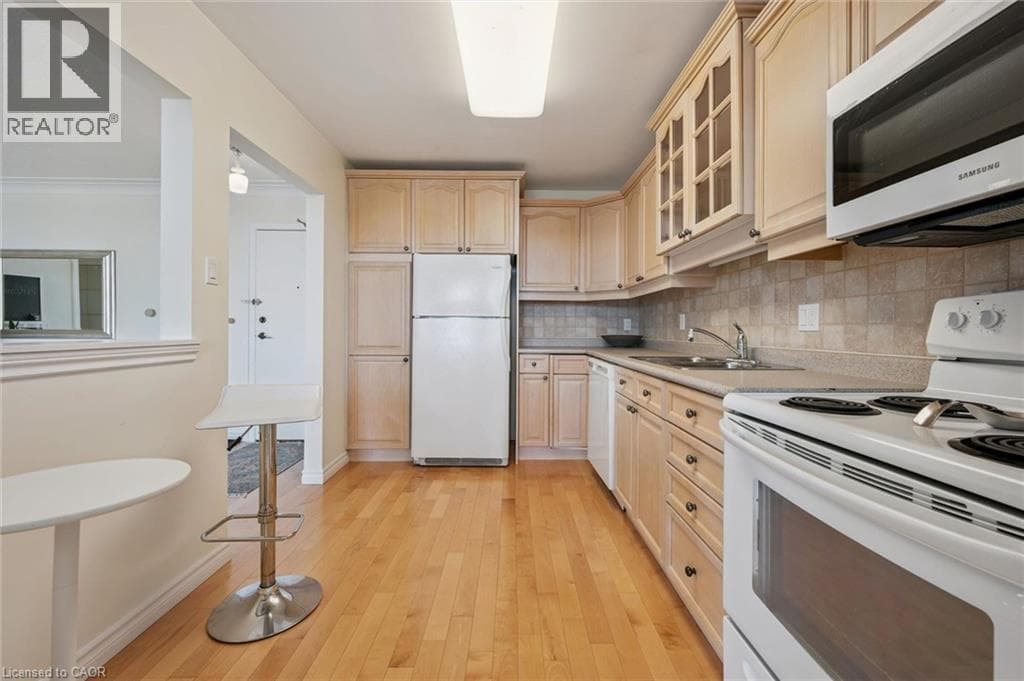 Apartment for sale at 65 WESTMOUNT Road N Unit# 910, Uptown West, Waterloo, Ontario, photo 17