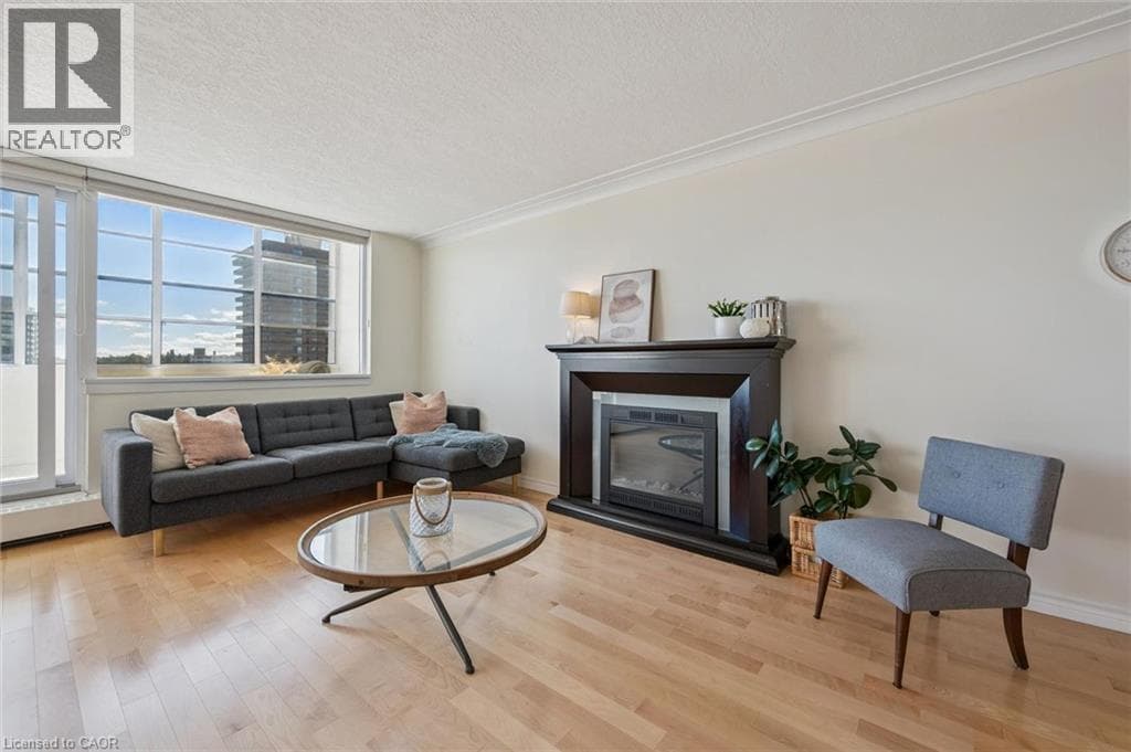 Apartment for sale at 65 WESTMOUNT Road N Unit# 910, Uptown West, Waterloo, Ontario, photo 10