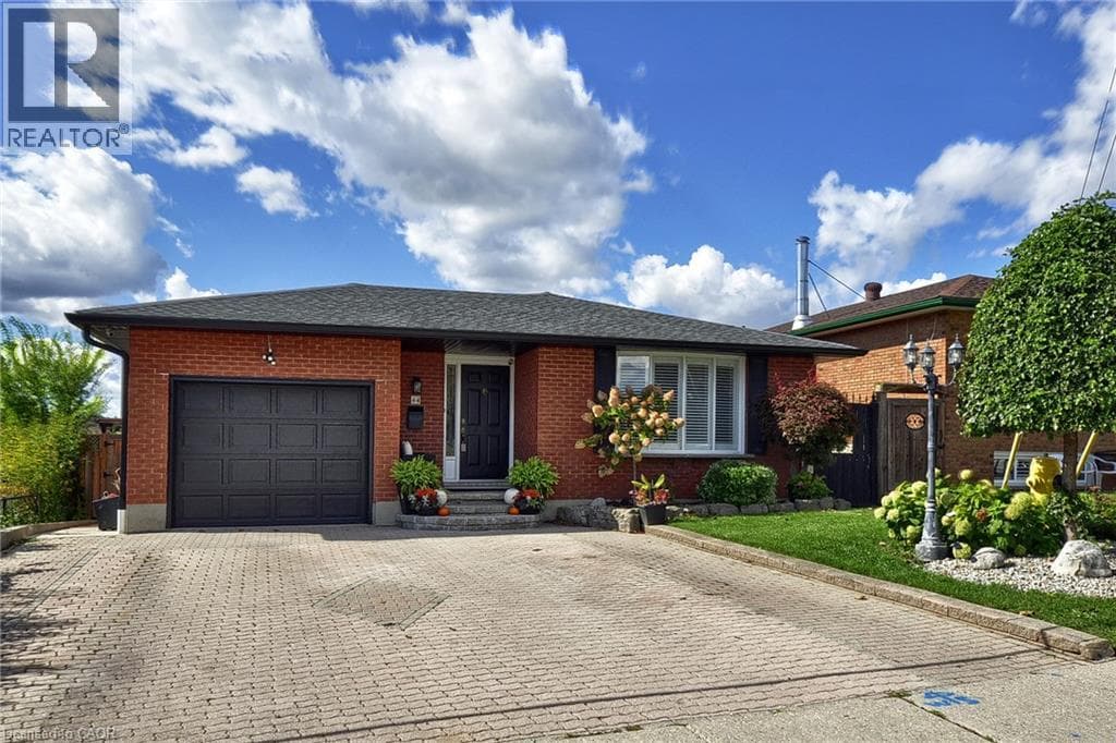 44 MERCER Road