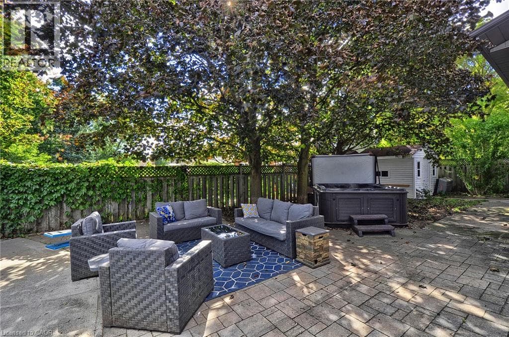 Detached for sale at 6 CRICKET HOLLOW, Forest Heights, Kitchener, Ontario, photo 36