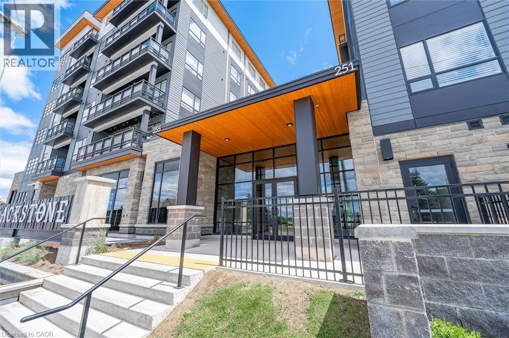 Apartment for sale at 251 NORTHFIELD Drive E Unit# 521, Wissler Old Abbey, Waterloo, Ontario, photo 5