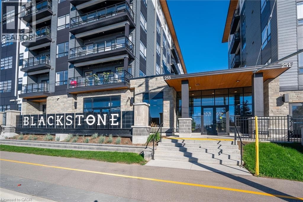 Apartment for sale at 251 NORTHFIELD Drive E Unit# 521, Wissler Old Abbey, Waterloo, Ontario, photo 3