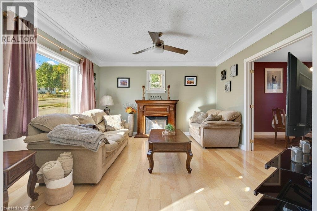 Detached for sale at 52 THIRD Avenue, St Andrews Hills, Cambridge, Ontario, photo 13