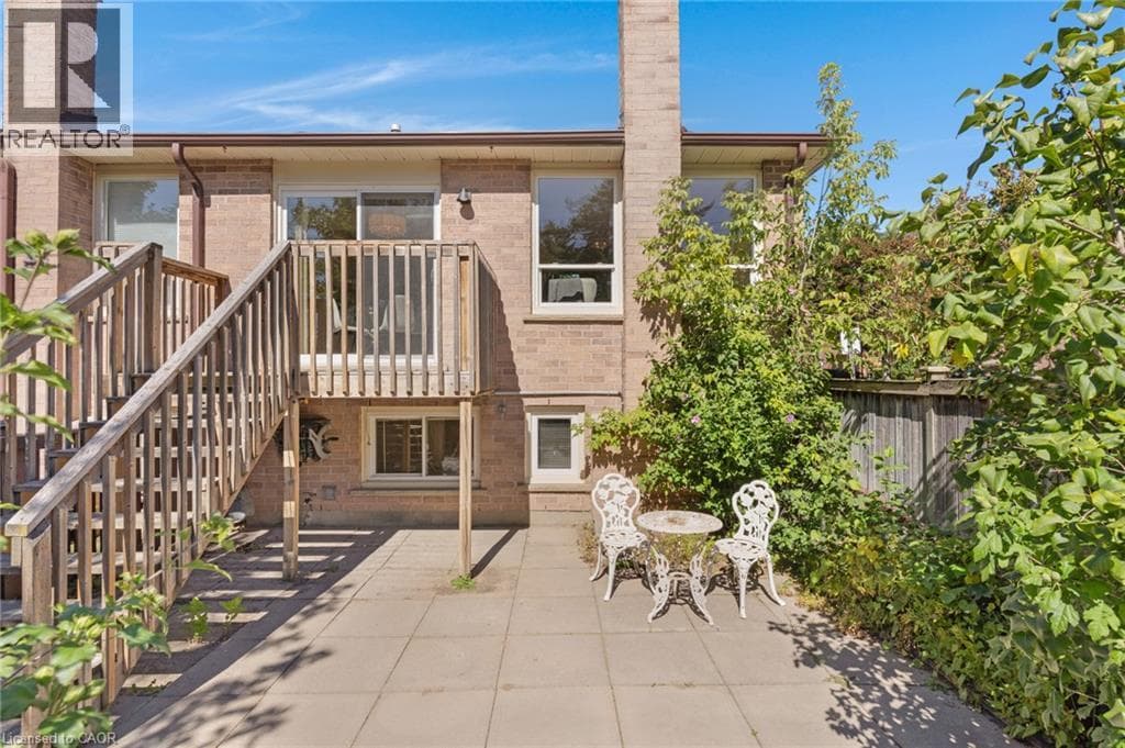Townhouse for sale at 375 HOLIDAY INN Drive Unit# 28, Centennial, Cambridge, Ontario, photo 39