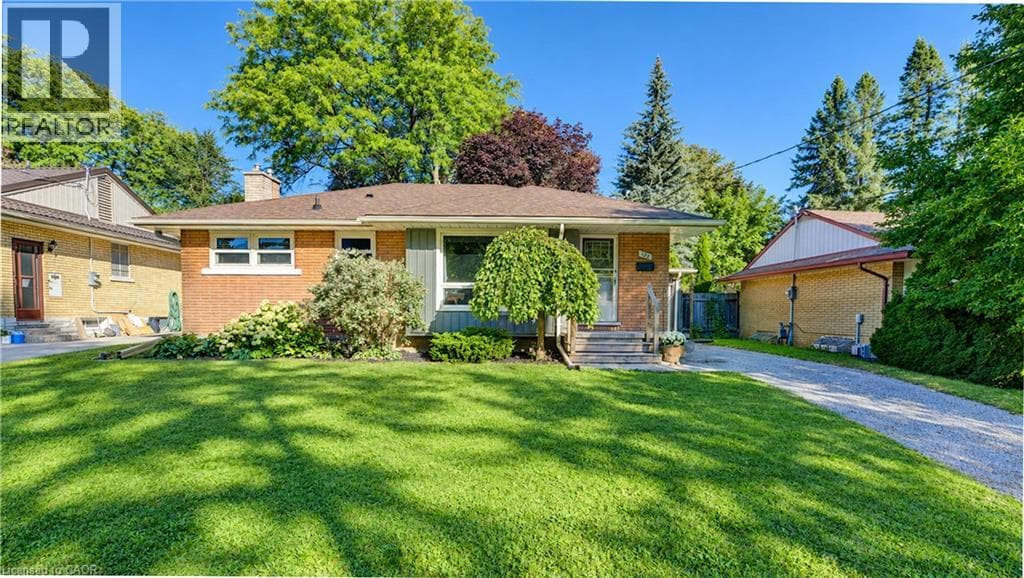 122 BRANDON Avenue