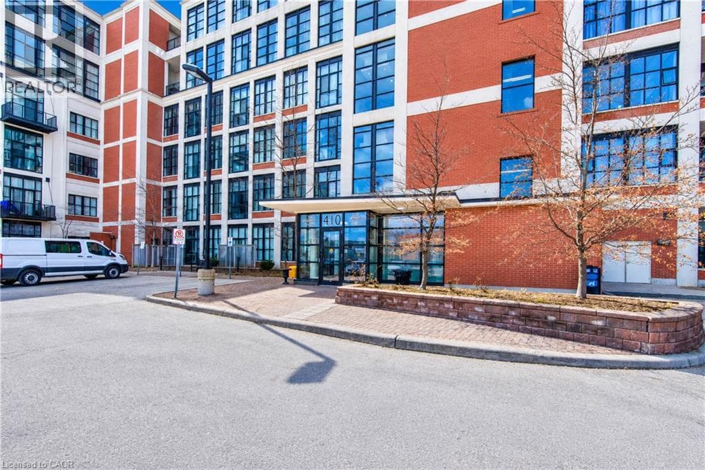 Apartment for sale at 404 KING Street W Unit# 405, Downtown Kitchener, Kitchener, Ontario, photo 2