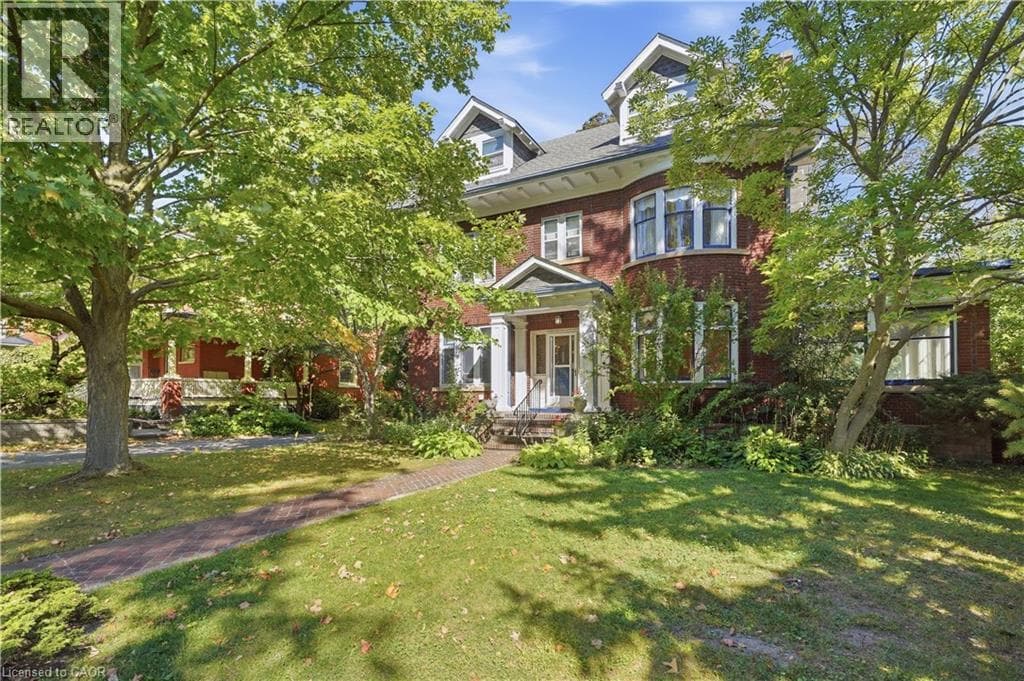 Detached for sale at 32 WENTWORTH Avenue, Victoria Highlands, Cambridge, Ontario, photo 2
