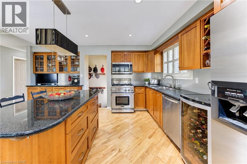 Detached for sale at 218 FORESTWOOD Drive, Forest Heights, Kitchener, Ontario, photo 18