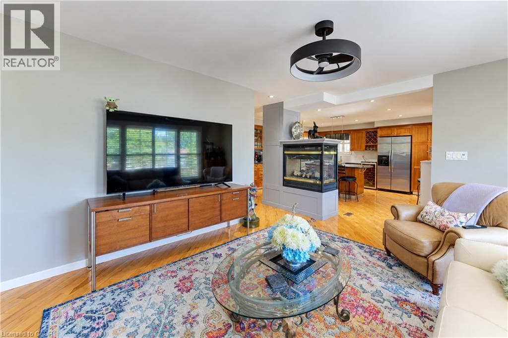Detached for sale at 218 FORESTWOOD Drive, Forest Heights, Kitchener, Ontario, photo 9