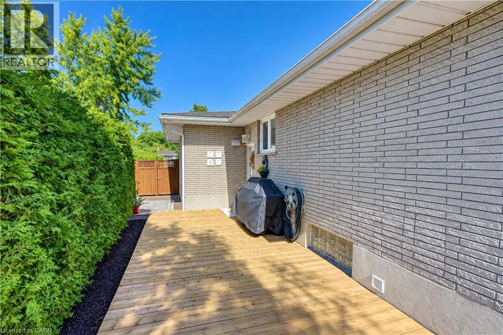 Detached for sale at 218 FORESTWOOD Drive, Forest Heights, Kitchener, Ontario, photo 46