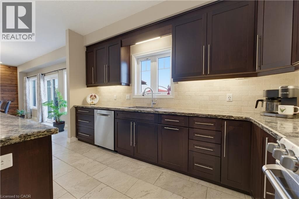Detached for sale at 51 NETHERWOOD Road, Doon South, Kitchener, Ontario, photo 16