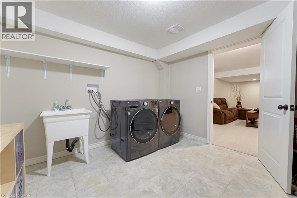 Detached for sale at 51 NETHERWOOD Road, Doon South, Kitchener, Ontario, photo 37