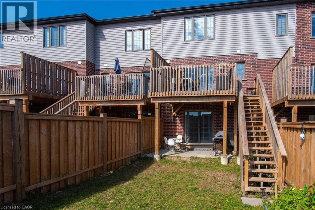 Townhouse for sale at 120 MONARCH WOODS Drive, Doon South, Kitchener, Ontario, photo 44
