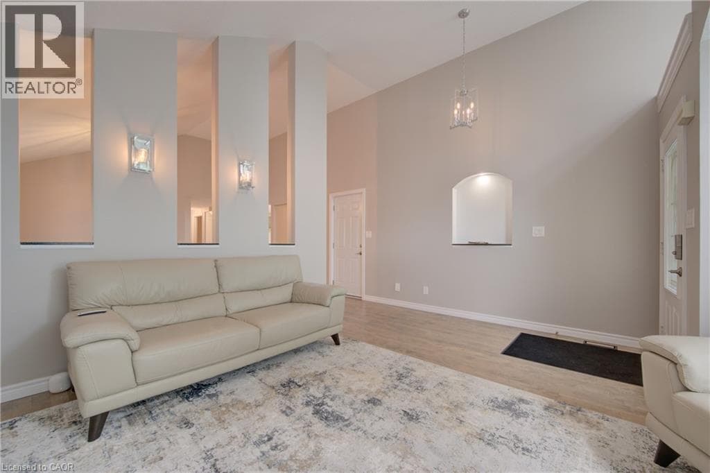 Detached for sale at 574 CLIPPER Drive, Eastbridge, Waterloo, Ontario, photo 9