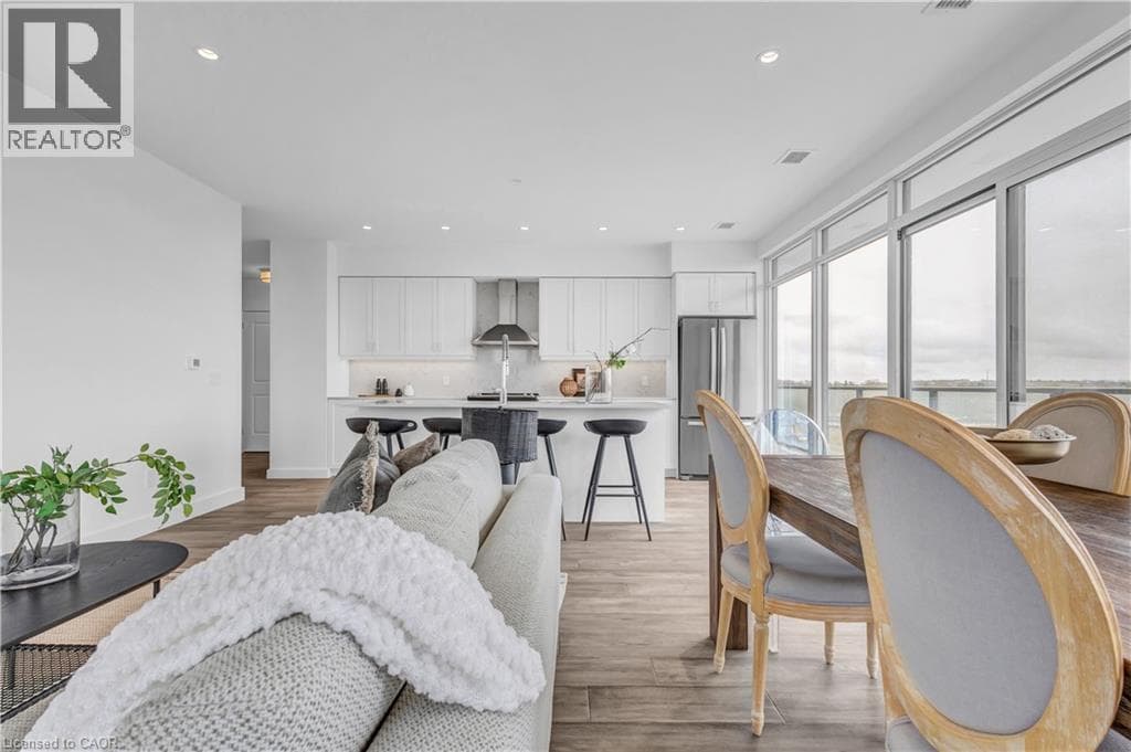 Apartment for sale at 15 GLEBE Street Unit# 1414, Downtown Galt, Cambridge, Ontario, photo 6