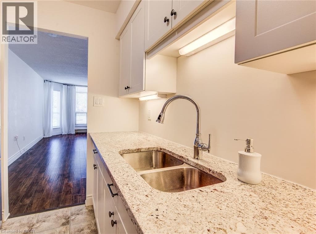 Apartment for sale at 1414 KING Street E Unit# 101, Eastwood, Kitchener, Ontario, photo 16
