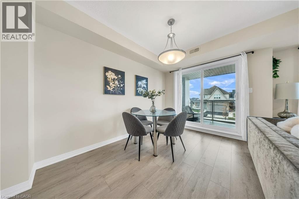 Townhouse for sale at 23 VALENCIA Avenue, Huron Park, Kitchener, Ontario, photo 17