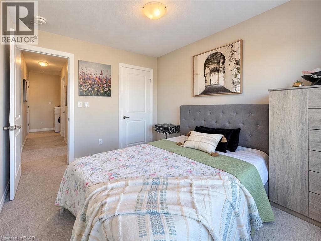 Townhouse for sale at 23 VALENCIA Avenue, Huron Park, Kitchener, Ontario, photo 24