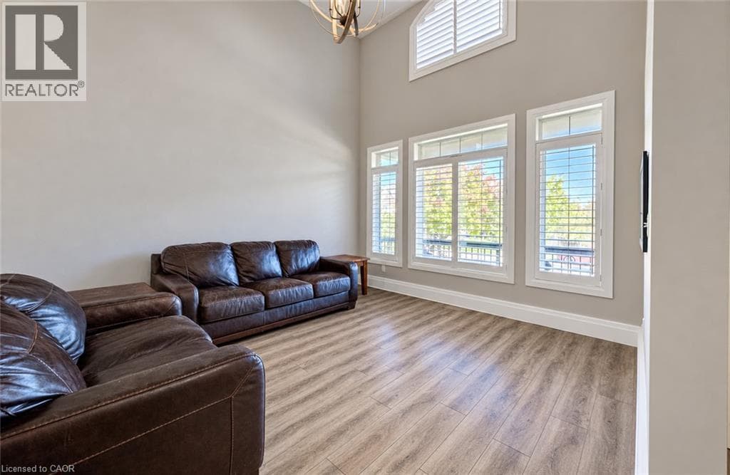 Detached for sale at 102 SCHWEITZER Crescent, Wellesley, Wellesley, Ontario, photo 9