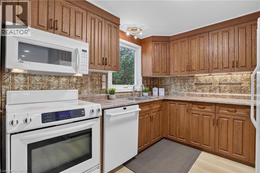 Detached for sale at 344 DRIFTWOOD Drive, Forest Heights, Kitchener, Ontario, photo 18