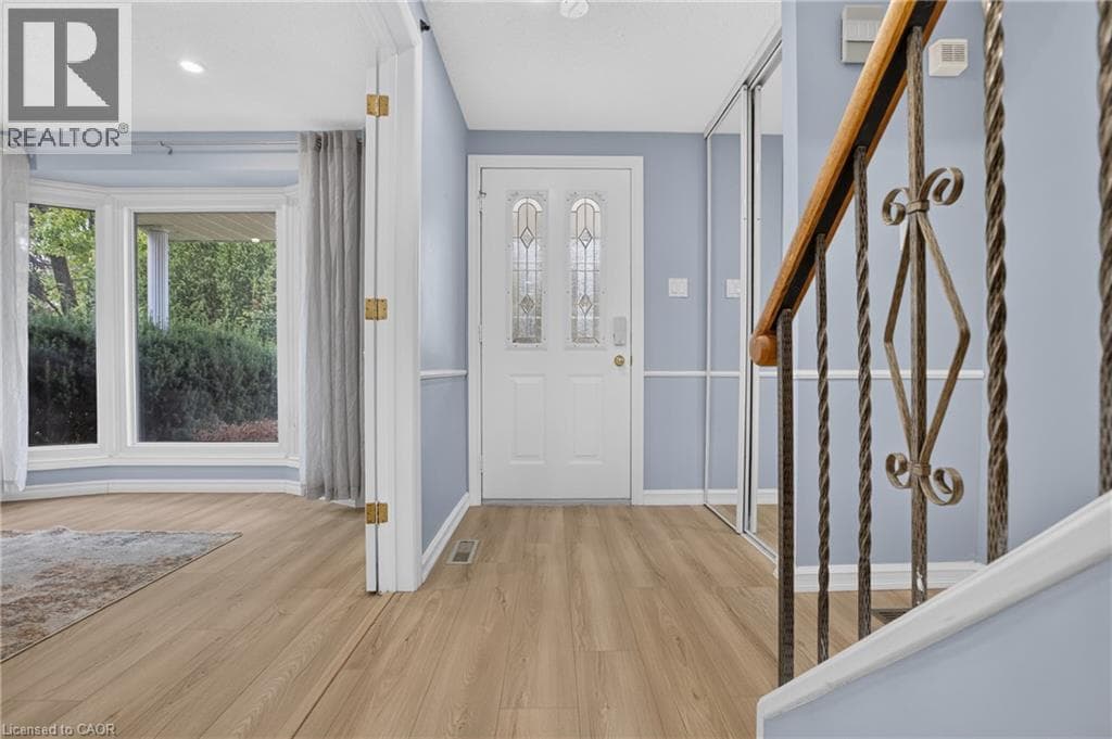Detached for sale at 344 DRIFTWOOD Drive, Forest Heights, Kitchener, Ontario, photo 4