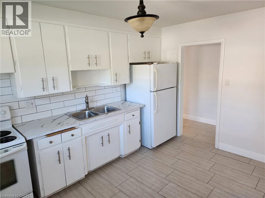 Multi-family for sale at 215 BELLEVIEW Avenue, Rosemount, Kitchener, Ontario, photo 14