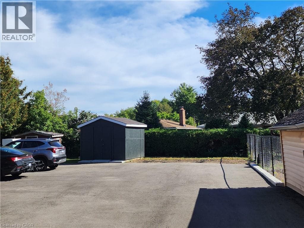 Multi-family for sale at 215 BELLEVIEW Avenue, Rosemount, Kitchener, Ontario, photo 4