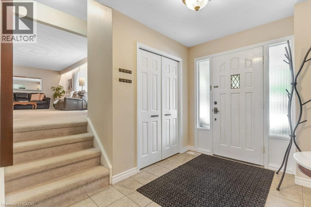 Detached for sale at 11 GREY OWL Drive, Elmira, Woolwich, Ontario, photo 4
